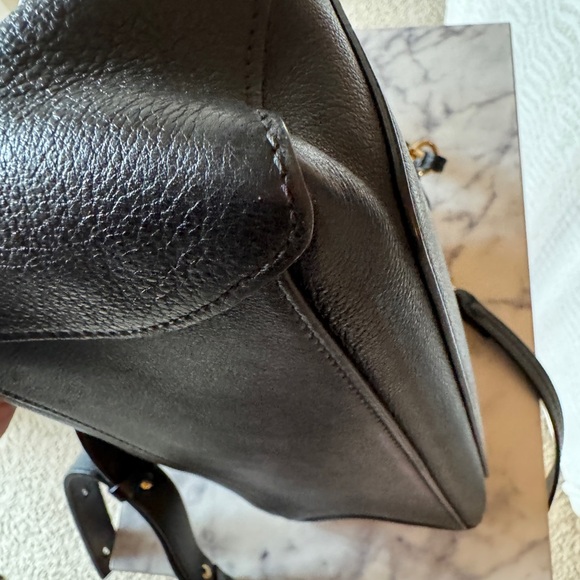 🙋‍♀️CHLOE Small Faye Day Bag Black Size: 11"Wx8.7" Hx4.3"D EXCELLENT CONDITION - Picture 5 of 16